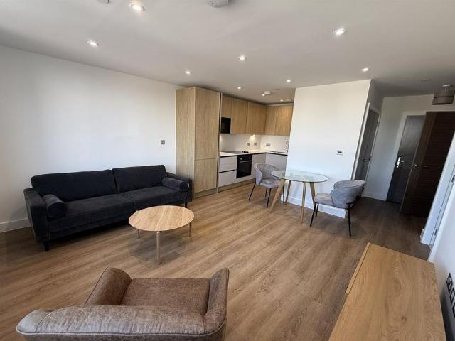 1 bedroom apartment to rent
