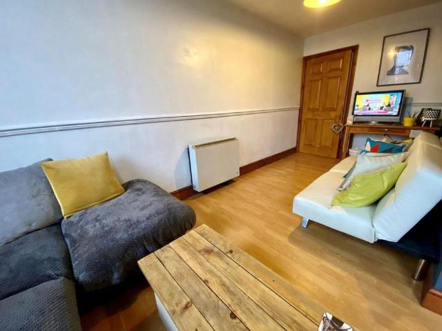 1 bedroom apartment to rent