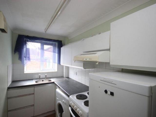 1 bedroom apartment to rent