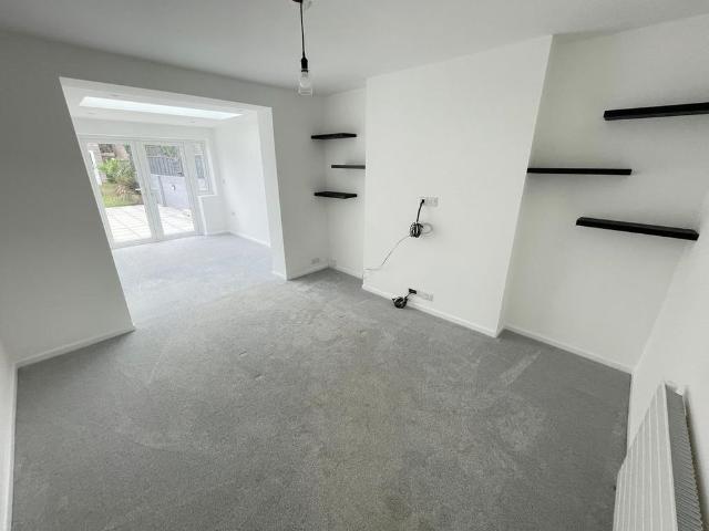 1 bedroom apartment to rent