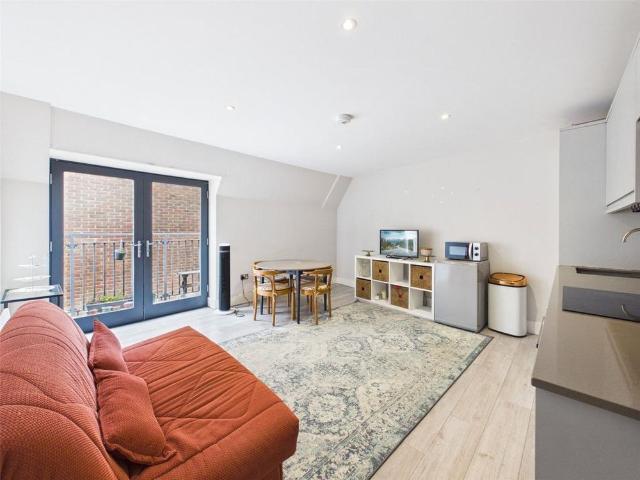 1 bedroom apartment to rent