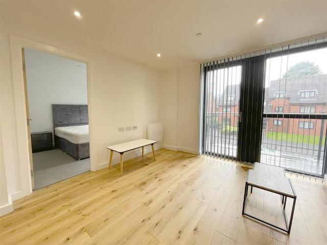 1 bedroom apartment to rent