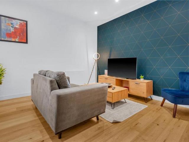1 bedroom apartment to rent