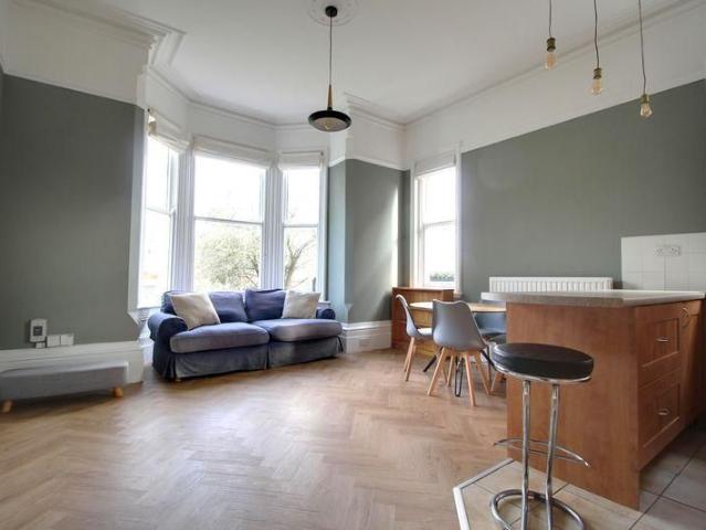1 bedroom apartment to rent