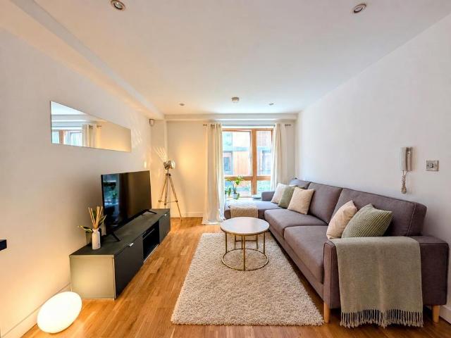 1 bedroom apartment to rent