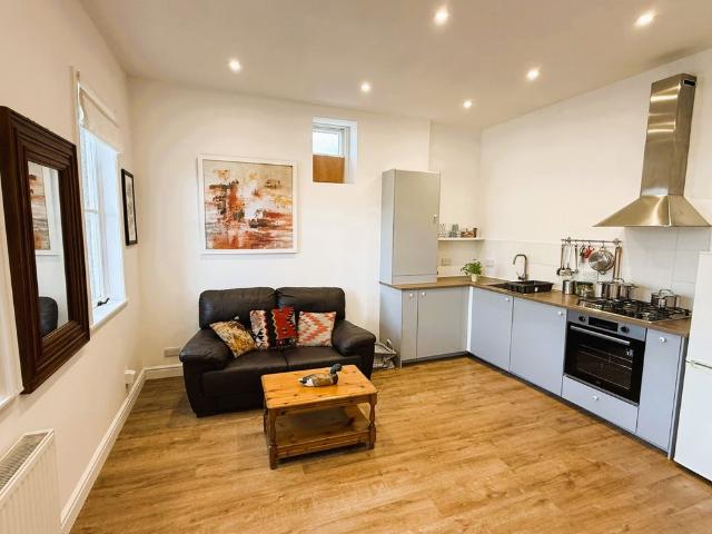 1 bedroom apartment to rent