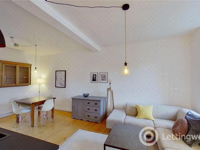 1 Bedroom Apartment to Rent at Edinburgh/City Centre, Edinburgh, Old Town