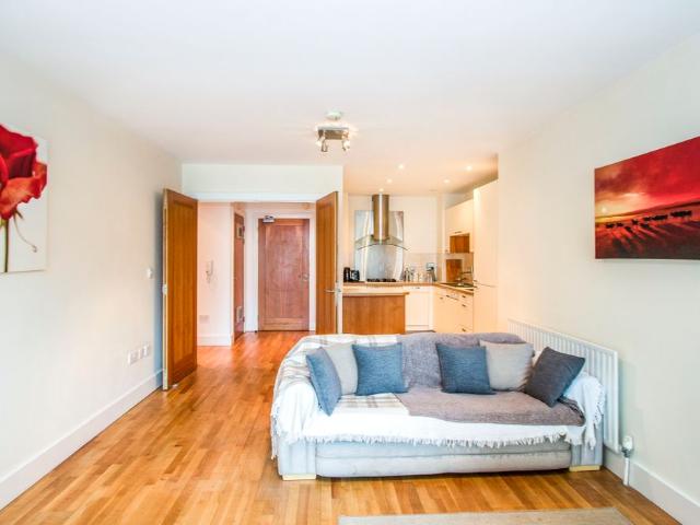 1 bedroom apartment to rent Dolphin Quays, The Quay, Poole, BH15