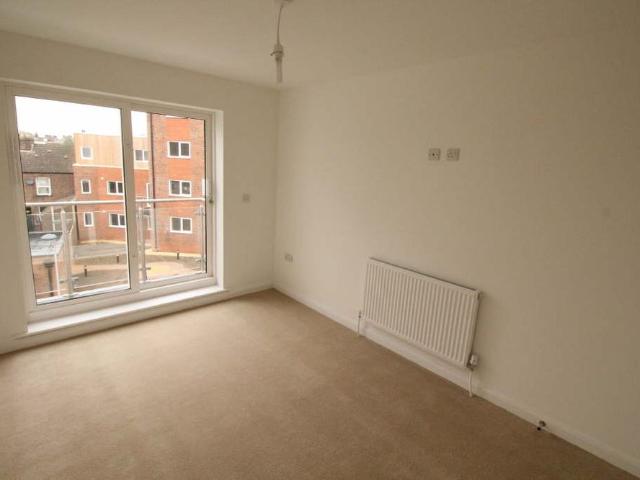 1 bedroom apartment to rent Dudley Street, Luton, Bedfordshire, LU2