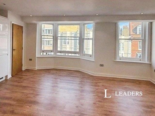 1 bedroom apartment to rent East Street, Brighton, East Sussex, BN1