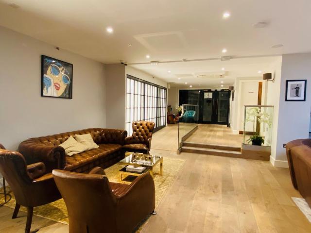 1 bedroom apartment to rent High Street, Croydon, CR0