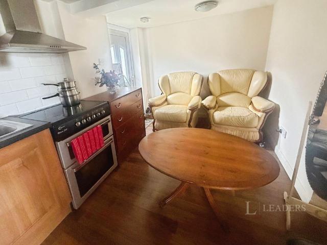 1 bedroom apartment to rent High Street, Tonbridge, Kent, TN9