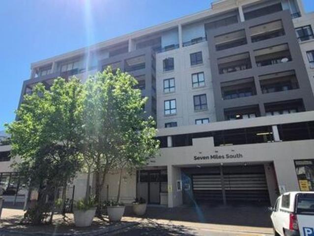 1 Bedroom apartment to rent in Claremont, Cape Town