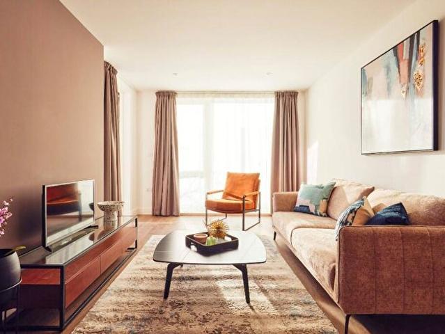 1 Bedroom Apartment To Rent In Avebury Boulevard, Milton Keynes, MK9