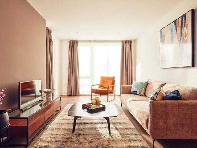 1 Bedroom Apartment To Rent In Avebury Boulevard, Milton Keynes, MK9