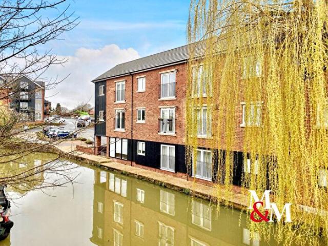 1 Bedroom Apartment To Rent In Bluebell Court, LU7