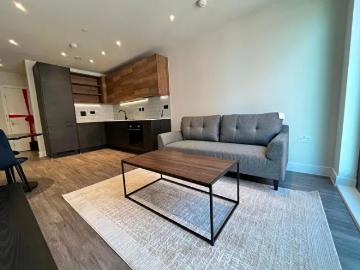 1 Bedroom Apartment To Rent In Glasswater Locks, Belmont Row, B4