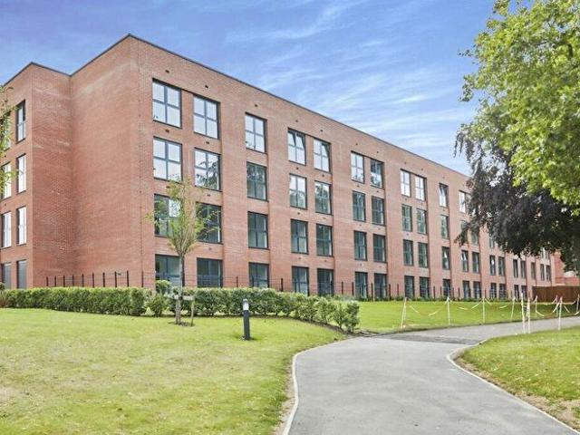 1 Bedroom Apartment To Rent In Dalton House, DE1