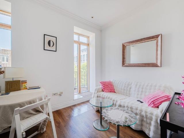1 Bedroom Apartment to Rent in Dean Ryle Street, London, SW1P