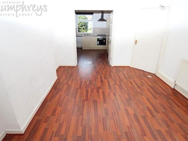 1 Bedroom Apartment To Rent In Evelyn Road Viewings, B11