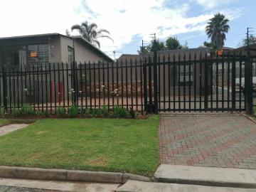 Delville, City of Ekurhuleni Metropolitan Municipality, Gauteng, South Africa