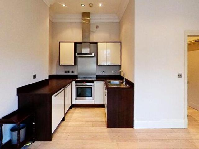 1 Bedroom Apartment To Rent In Knighton Drive, Leicester, LE2