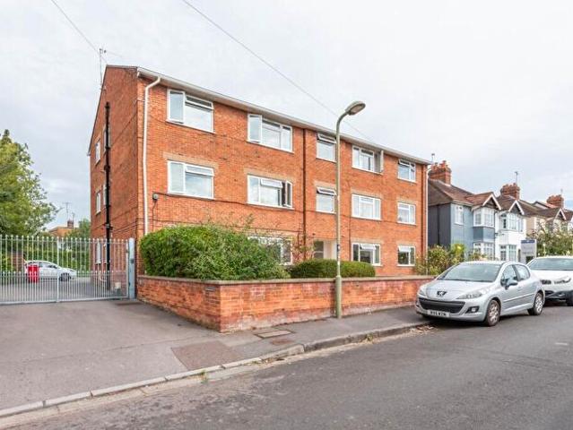 1 Bedroom Apartment To Rent In Kenilworth Avenue, Oxford, OX4