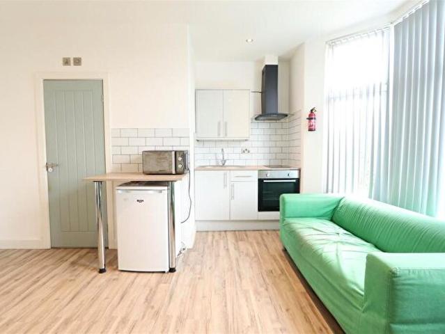 1 Bedroom Apartment To Rent In Kingsway, Stoke, Coventry, CV2