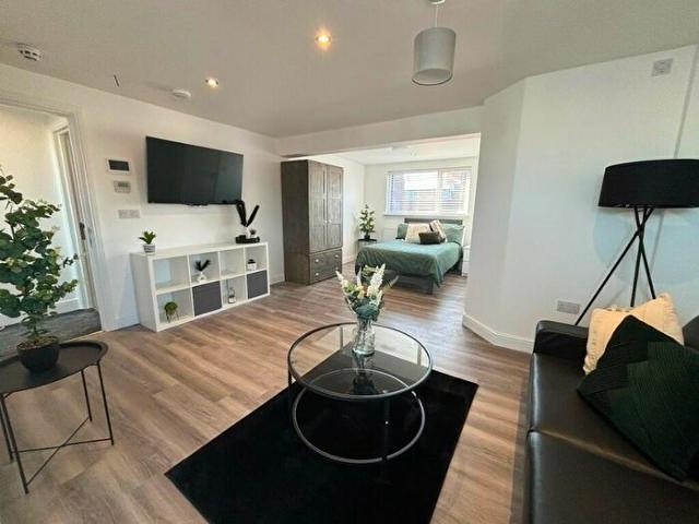 1 Bedroom Apartment To Rent In Old Silk Apartments, Lower Ford Street, Coventry, West Midlands, CV1