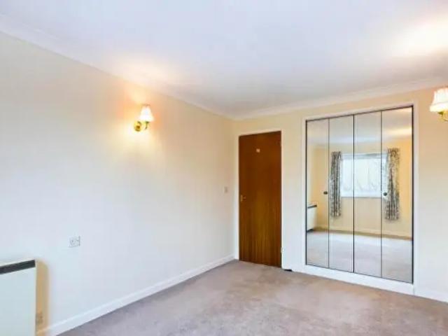 1 Bedroom Apartment To Rent In Over S, Chamberlaine Court, Banbury, OX16