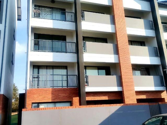 1 Bedroom Apartment to Rent in Linbro Park
