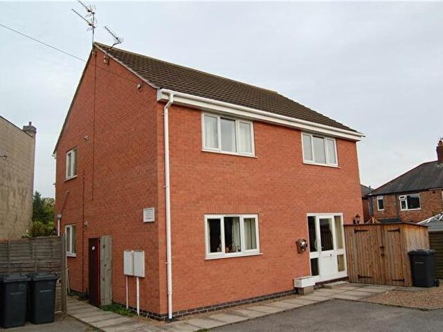 1 Bedroom Apartment To Rent In Mount Road, Hinckley, Leicestershire, LE10