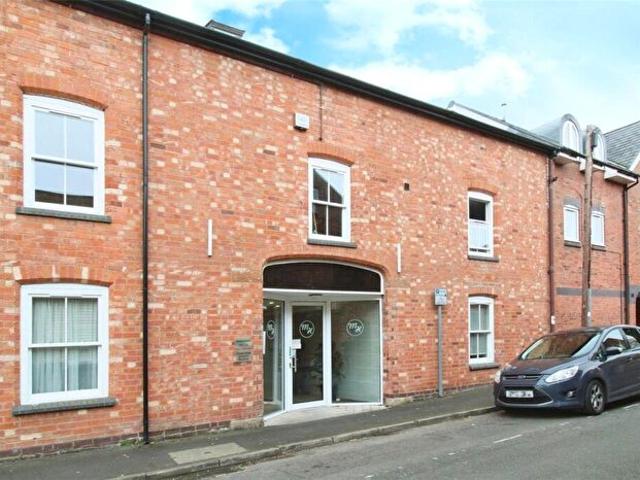 1 Bedroom Apartment To Rent In Morton Street, Leamington Spa, Warwickshire, CV32