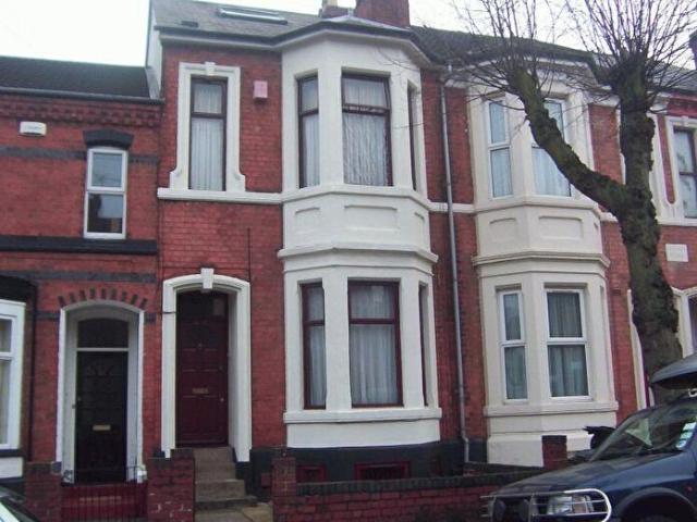 1 Bedroom Apartment To Rent In Middleborough Road, Coundon, Coventry, West Midlands, CV1