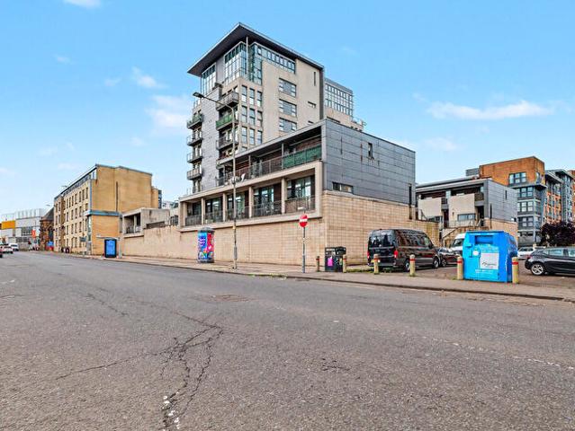 1 Bedroom Apartment To Rent In Muirhouse Street, Glasgow, G41