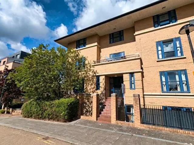 1 Bedroom Apartment To Rent In North Third Street, Milton Keynes, MK9