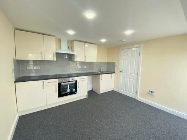 1 Bedroom Apartment To Rent In Narborough Road, LE3