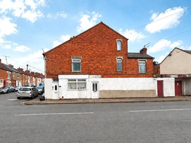 1 Bedroom Apartment To Rent In St Andrews Road, Semilong, NN2
