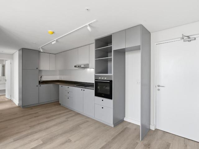 1 Bedroom apartment to rent in Paarden Eiland, Cape Town