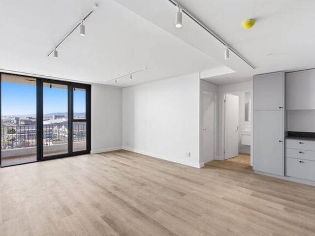1 Bedroom apartment to rent in Paarden Eiland, Cape Town
