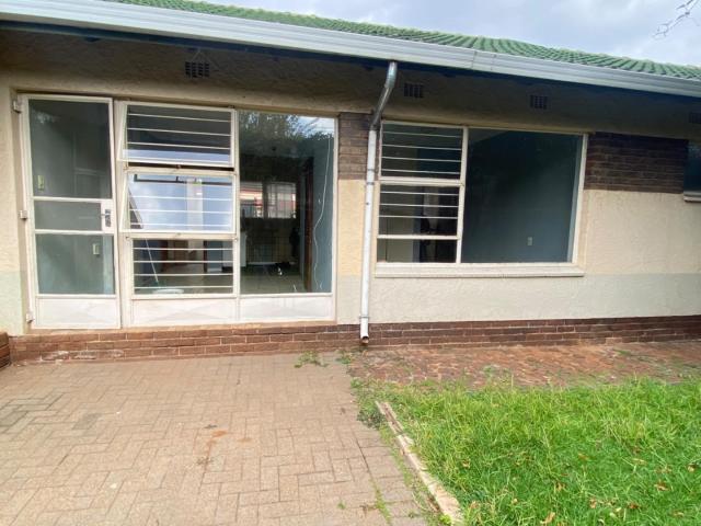1 Bedroom Apartment to Rent in Primrose