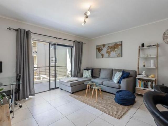 1 Bedroom apartment to rent in Rondebosch Village, Cape Town