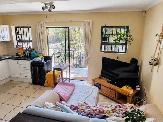 1 Bedroom apartment to rent in Rondebosch, Cape Town