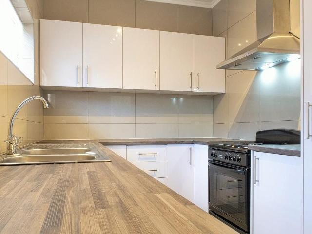 1 Bedroom apartment to rent in Rondebosch, Cape Town