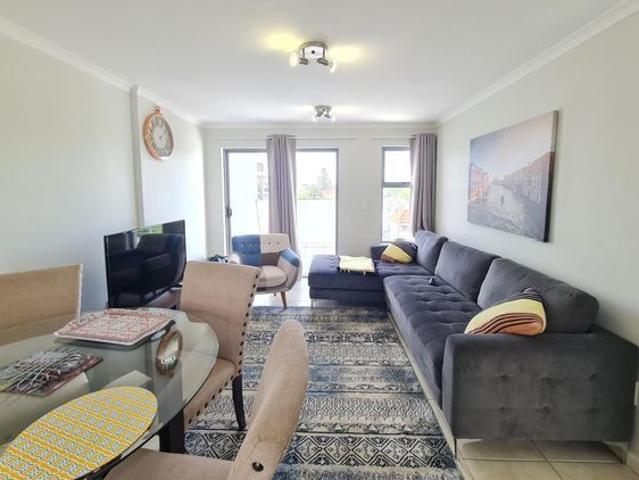 1 Bedroom apartment to rent in Rondebosch, Cape Town