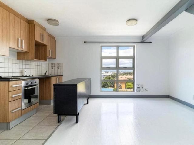 1 Bedroom apartment to rent in Woodstock, Cape Town