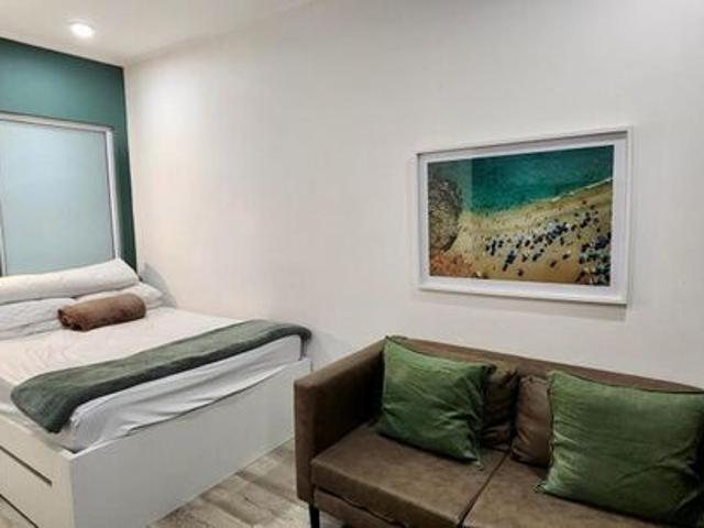 1 Bedroom apartment to rent in Woodstock, Cape Town