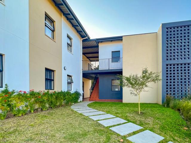 1 Bedroom Apartment To Rent in Waterfall
