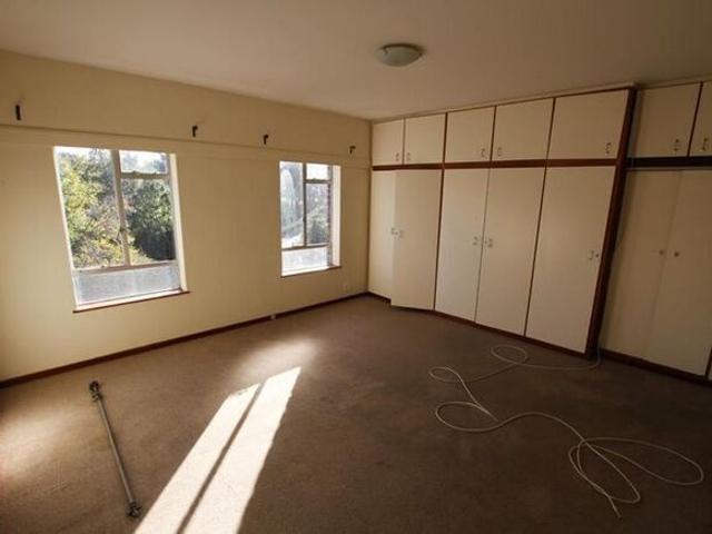 1 Bedroom apartment to rent in Wynberg Upper, Cape Town