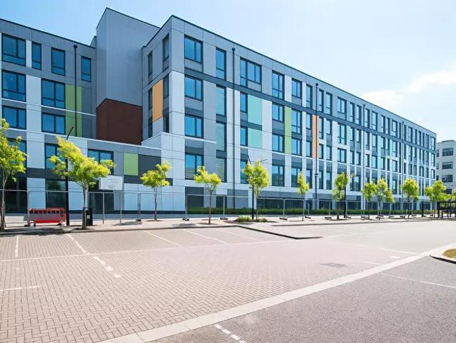 1 Bedroom Apartment To Rent In Th Month Rent Free Buckingham Court, Milton Keynes, MK9